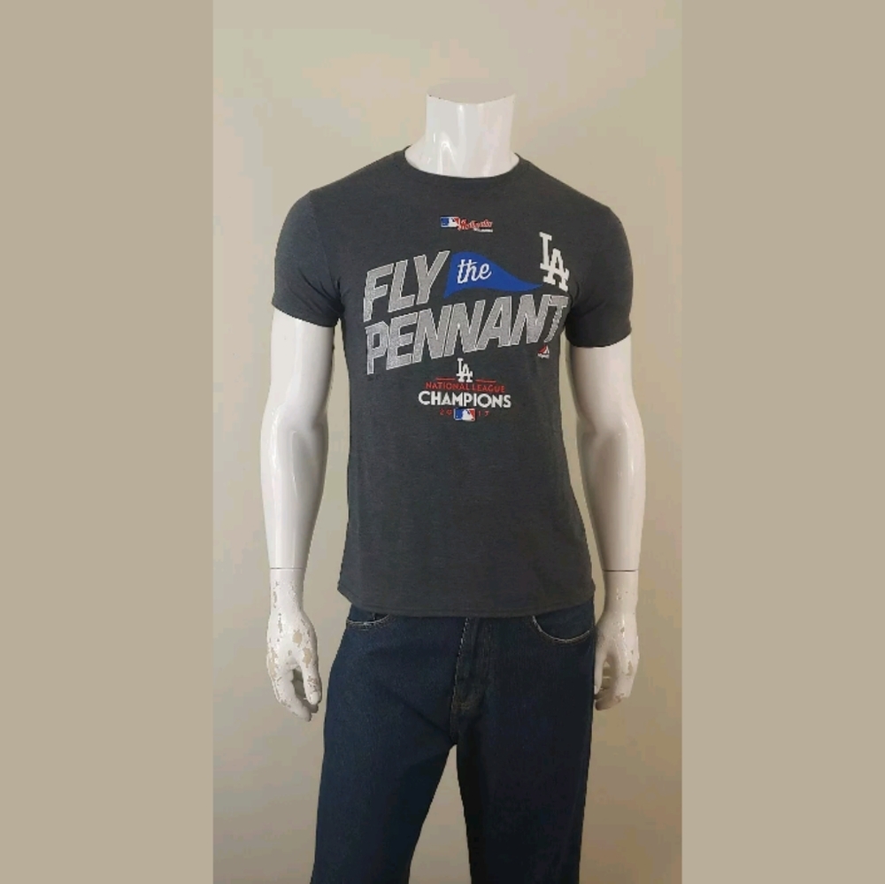 LA Dodgers Fly the Pennant 2017 Champions T-Shirt